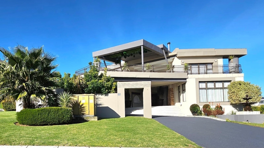 5 Bedroom Property for Sale in Baronetcy Estate Western Cape